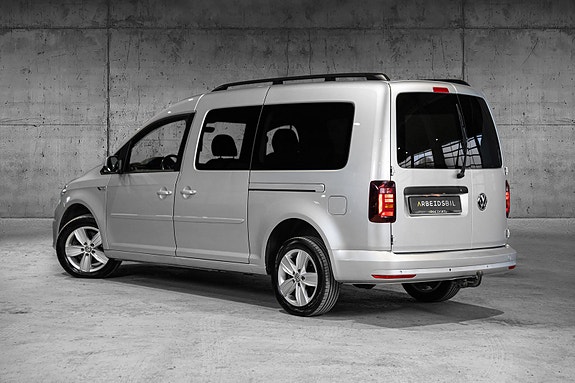 Volkswagen Caddy Maxi 5 of 5