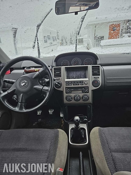 Nissan X-Trail 7 of 13