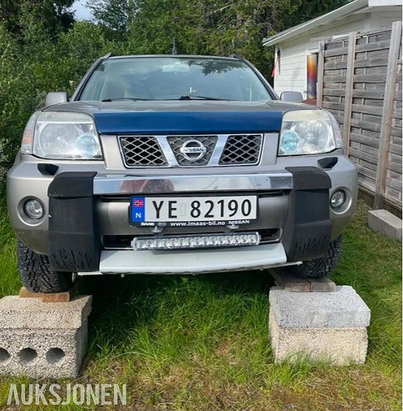 Nissan X-Trail 5 of 13