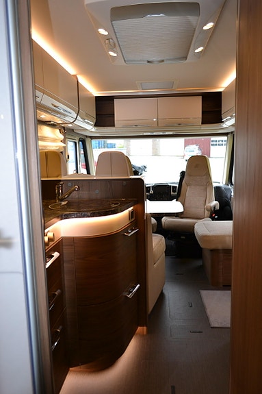 Hymer B 704 SL 17 of 30