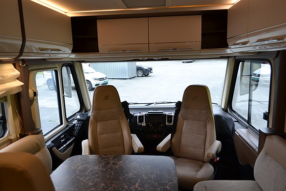 Hymer B 704 SL 15 of 30