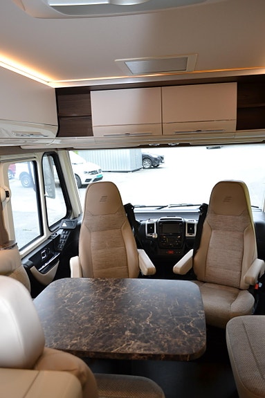 Hymer B 704 SL 14 of 30