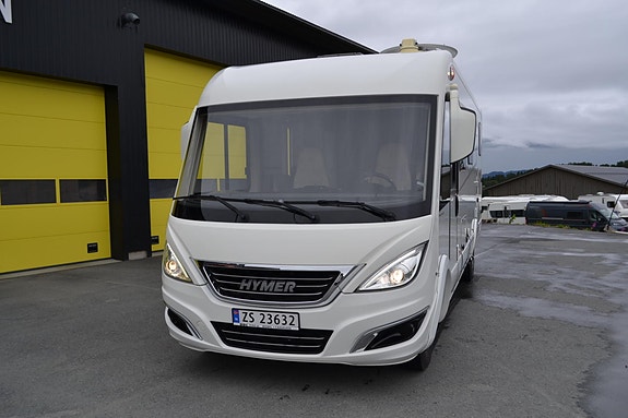 Hymer B 704 SL 8 of 30