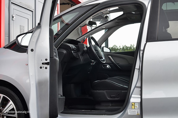 Citroen C4 Picasso 15 of 27