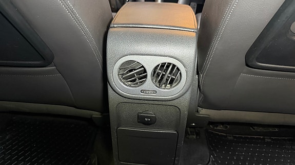 Volkswagen Tiguan 25 of 30