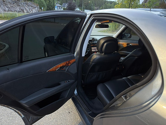 Mercedes-Benz E220 d 15 of 24