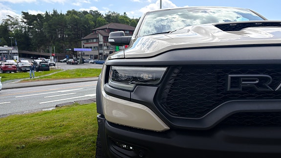 Dodge RAM 4 of 5