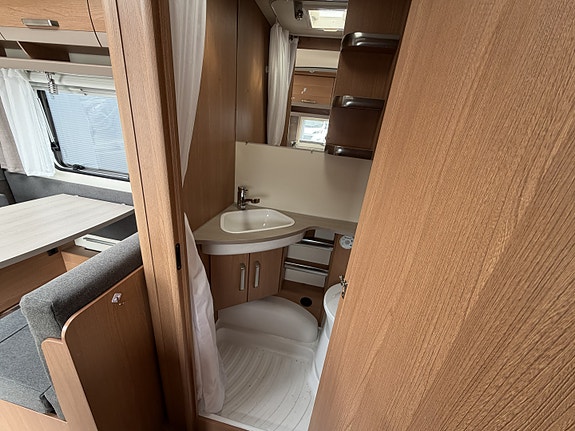 Knaus Knaus QD 420 Sport 18 of 25
