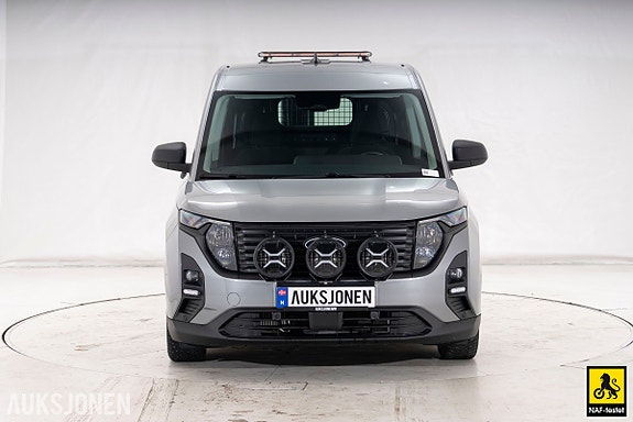 Ford Transit Courier 2 of 5