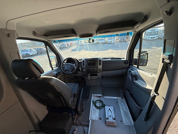 Mercedes-Benz Sprinter 313 14 of 22