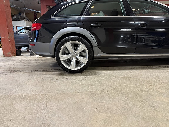 Audi A4 allroad 20 of 30