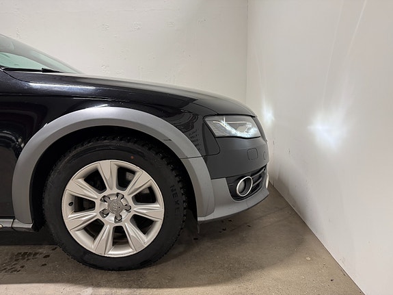 Audi A4 allroad 18 of 30