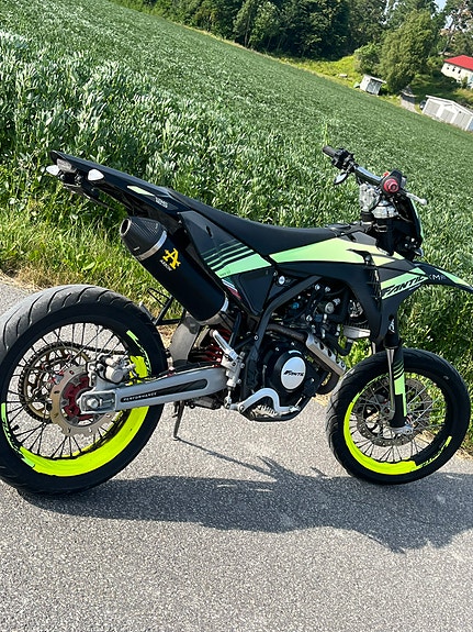 Fantic XMF 125 21 of 26