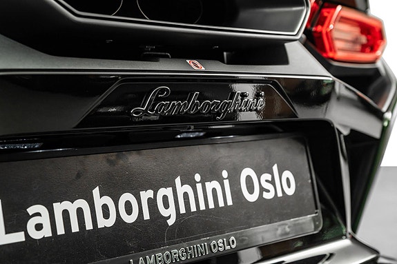 Lamborghini Temerario 25 of 30