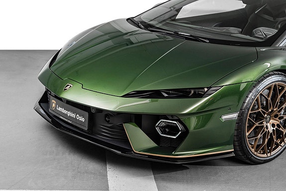 Lamborghini Temerario 3 of 30