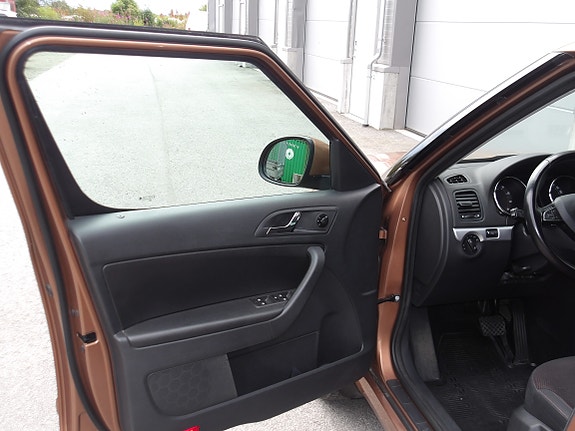 Skoda Yeti 6 of 29