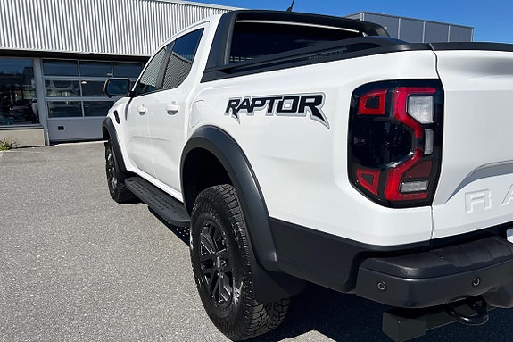 Ford Ranger Raptor 24 of 30