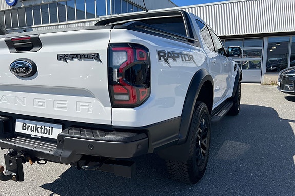 Ford Ranger Raptor 25 of 30