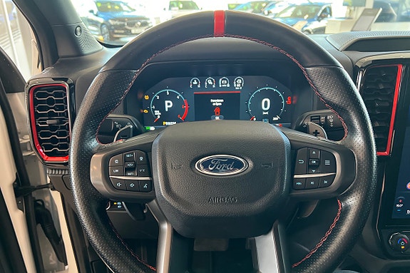 Ford Ranger Raptor 19 of 30