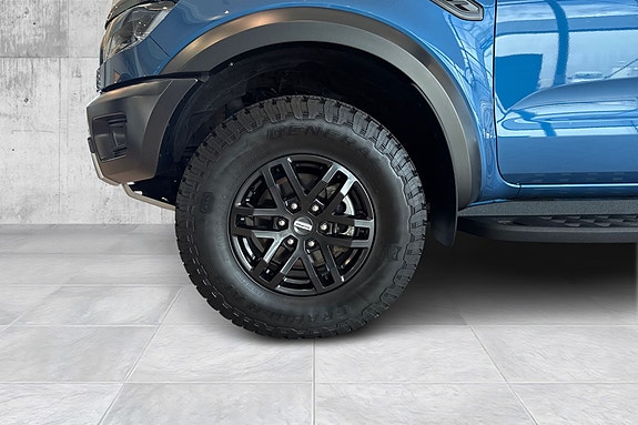 Ford Ranger Raptor 9 of 23
