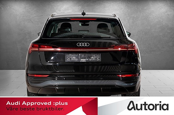 Audi Q8 e-tron 4 of 5