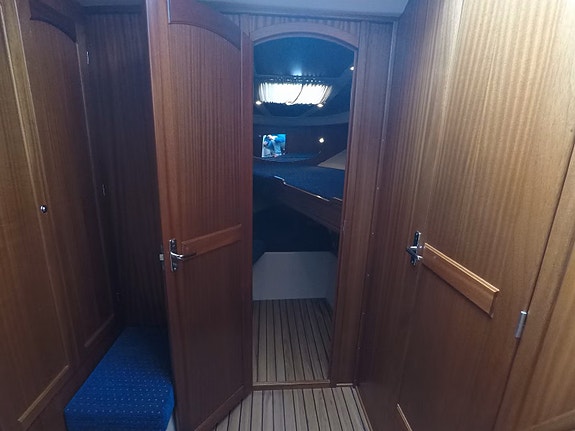 Viksund st.Cruz med Flybridge 6 of 17