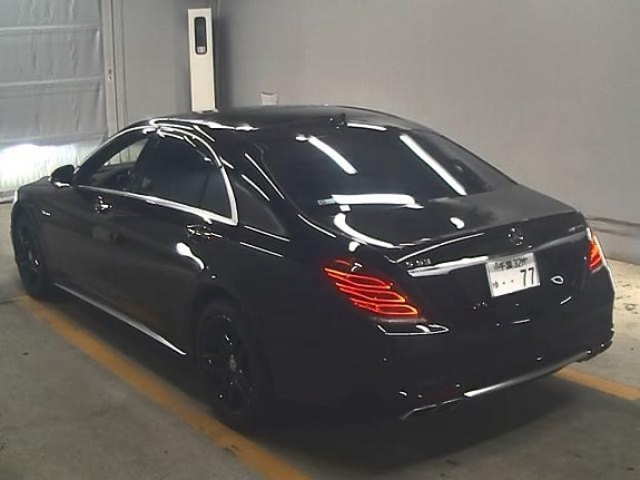 Mercedes-Benz S550 5 of 5