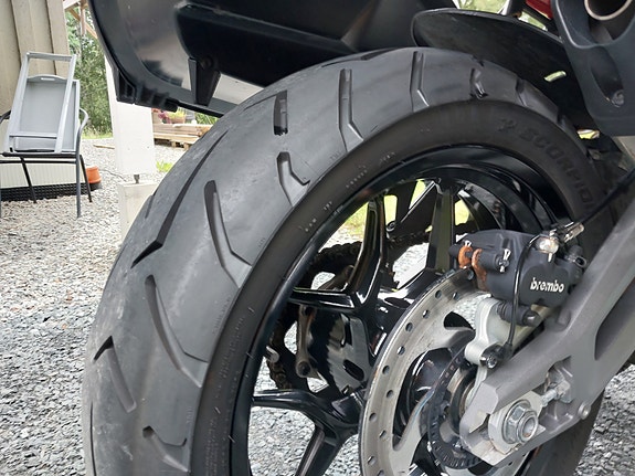 Ducati Multistrada V2S 20 of 26
