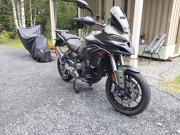 Ducati Multistrada V2S 8 of 26