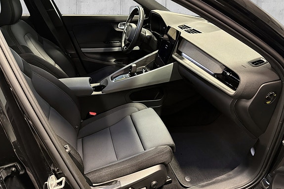 Polestar 2 13 of 24