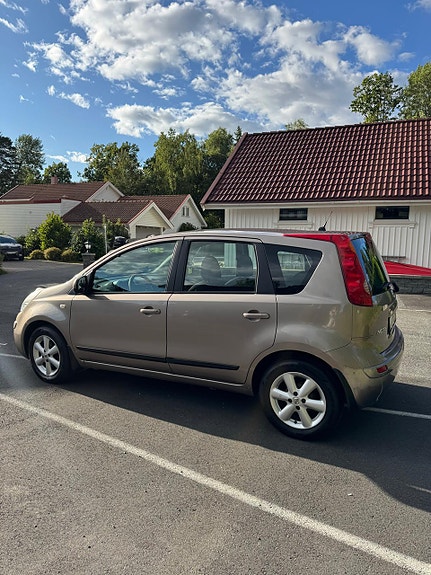 Nissan Note 4 of 5