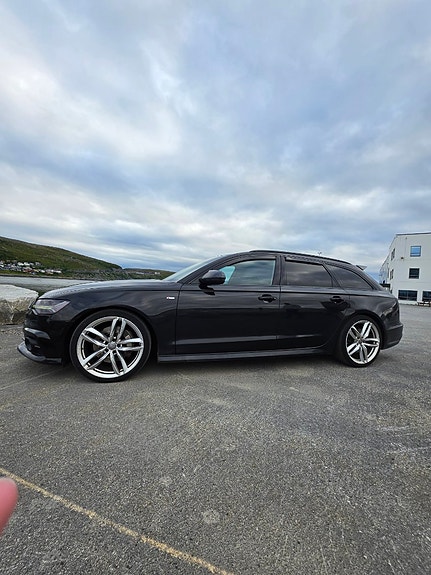 Audi A6 4 of 5