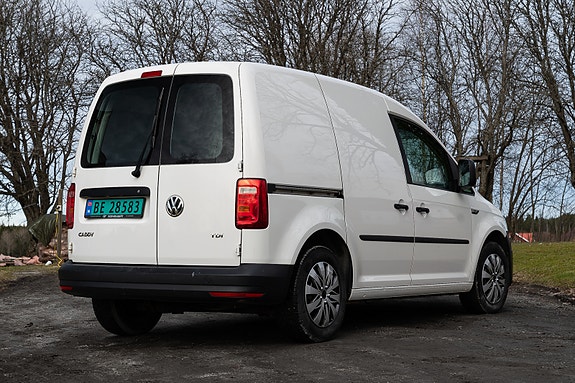 Volkswagen Caddy 4 of 5