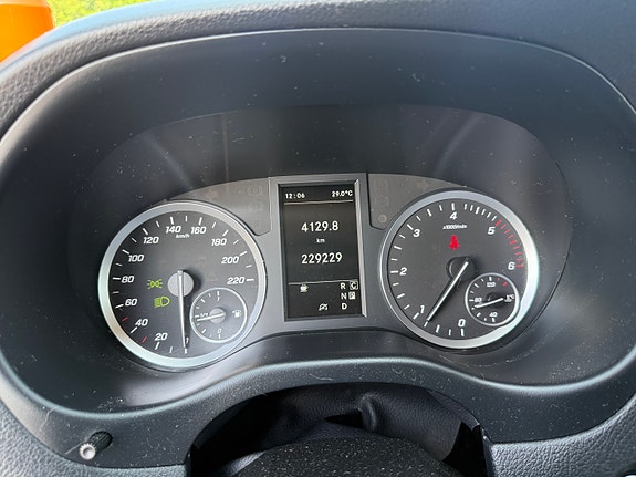 Mercedes-Benz Vito 114 10 of 27