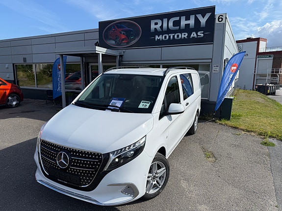 Mercedes-Benz Vito 114 2 of 29