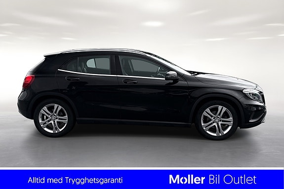 Mercedes-Benz GLA200 d 4 of 5