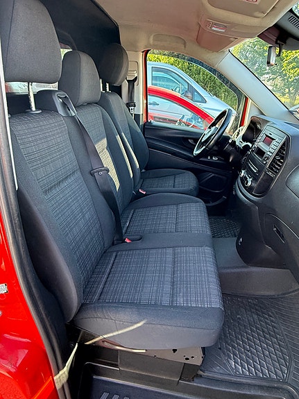 Mercedes-Benz Vito 114 20 of 24