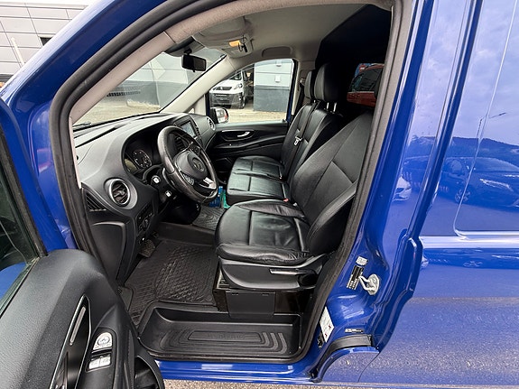 Mercedes-Benz Vito 114 13 of 22