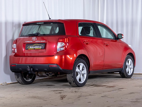 Toyota Urban Cruiser 7 of 30