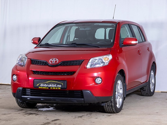 Toyota Urban Cruiser 3 of 30