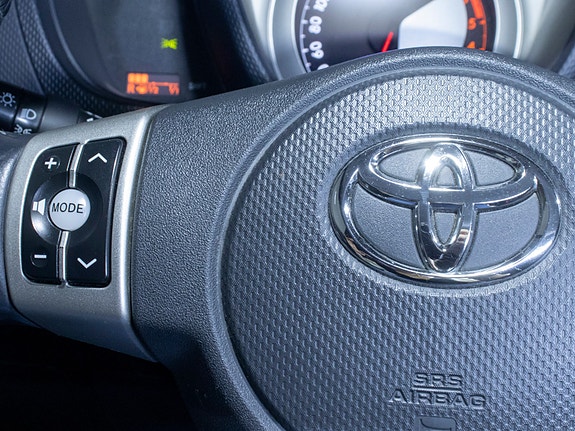 Toyota Urban Cruiser 29 of 30