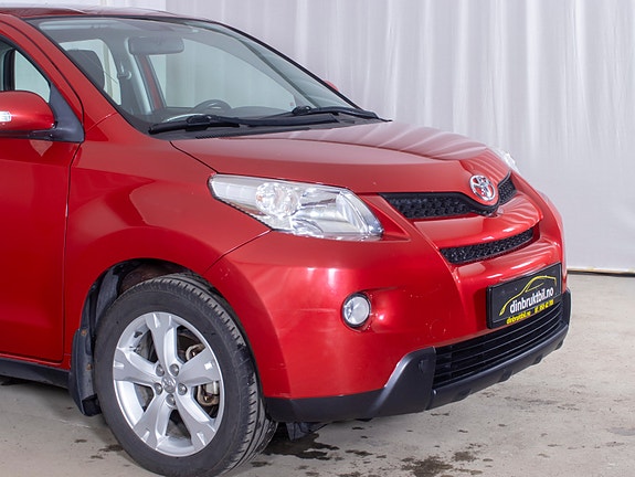 Toyota Urban Cruiser 4 of 30