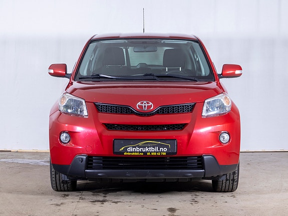 Toyota Urban Cruiser 2 of 30