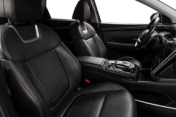 Hyundai Tucson 12 of 30