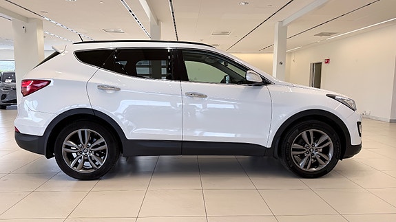 Hyundai Santa Fe 6 of 30
