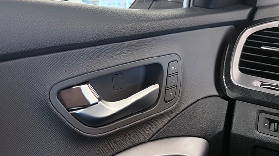 Hyundai Santa Fe 28 of 30