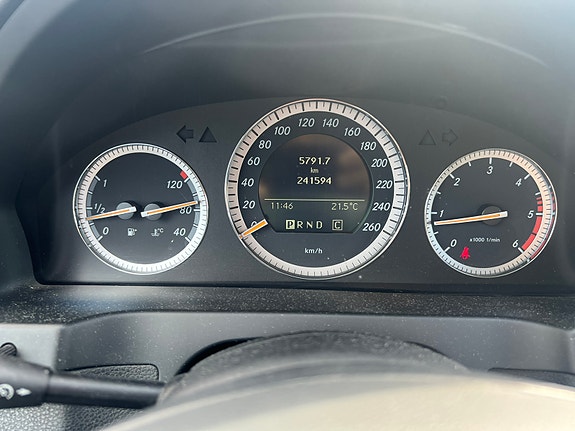 Mercedes-Benz C200 d 14 of 25
