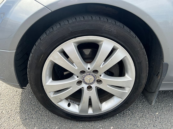 Mercedes-Benz C200 d 12 of 25