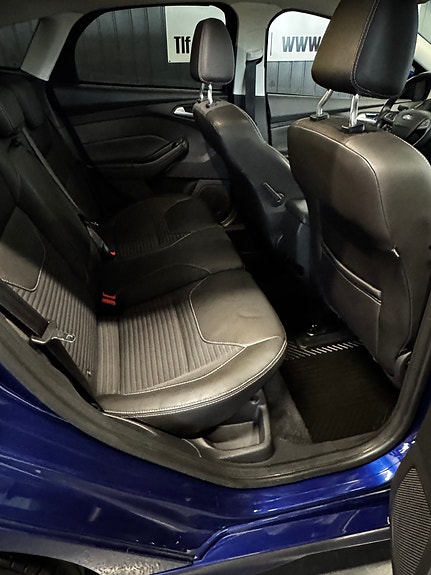 Ford Focus 10 of 11