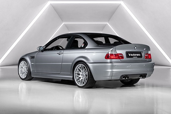 BMW M3 2 of 30